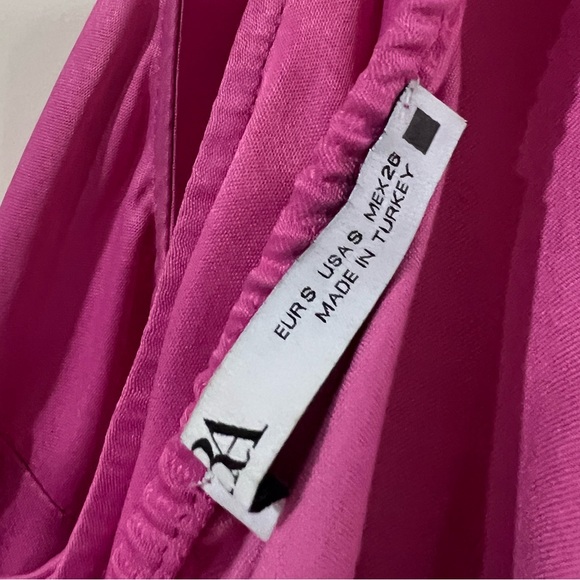 Zara Pink Satin Cropped Top - Picture 5 of 5